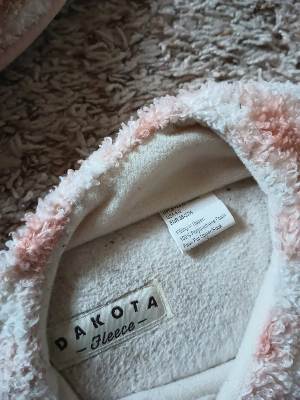 Dakota Fleece big girl's 4-5 Pink Smiley Face Fuzzy Slippers